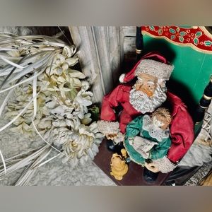 Christmas Santa and little girl vintage decor